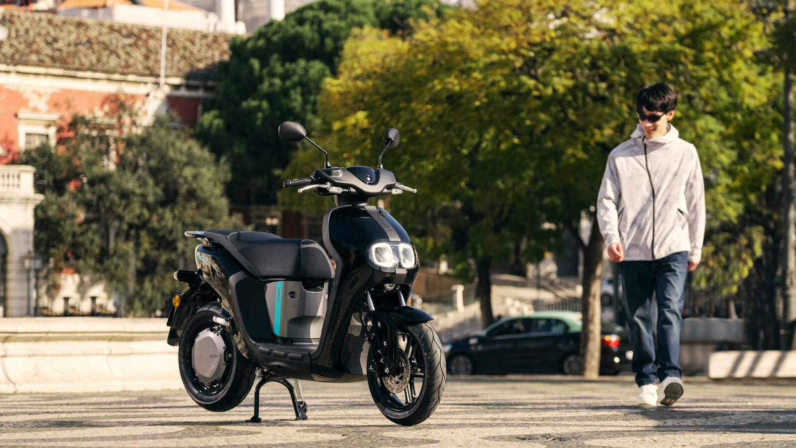 Yamaha NEO's: le foto del primo scooter elettrico