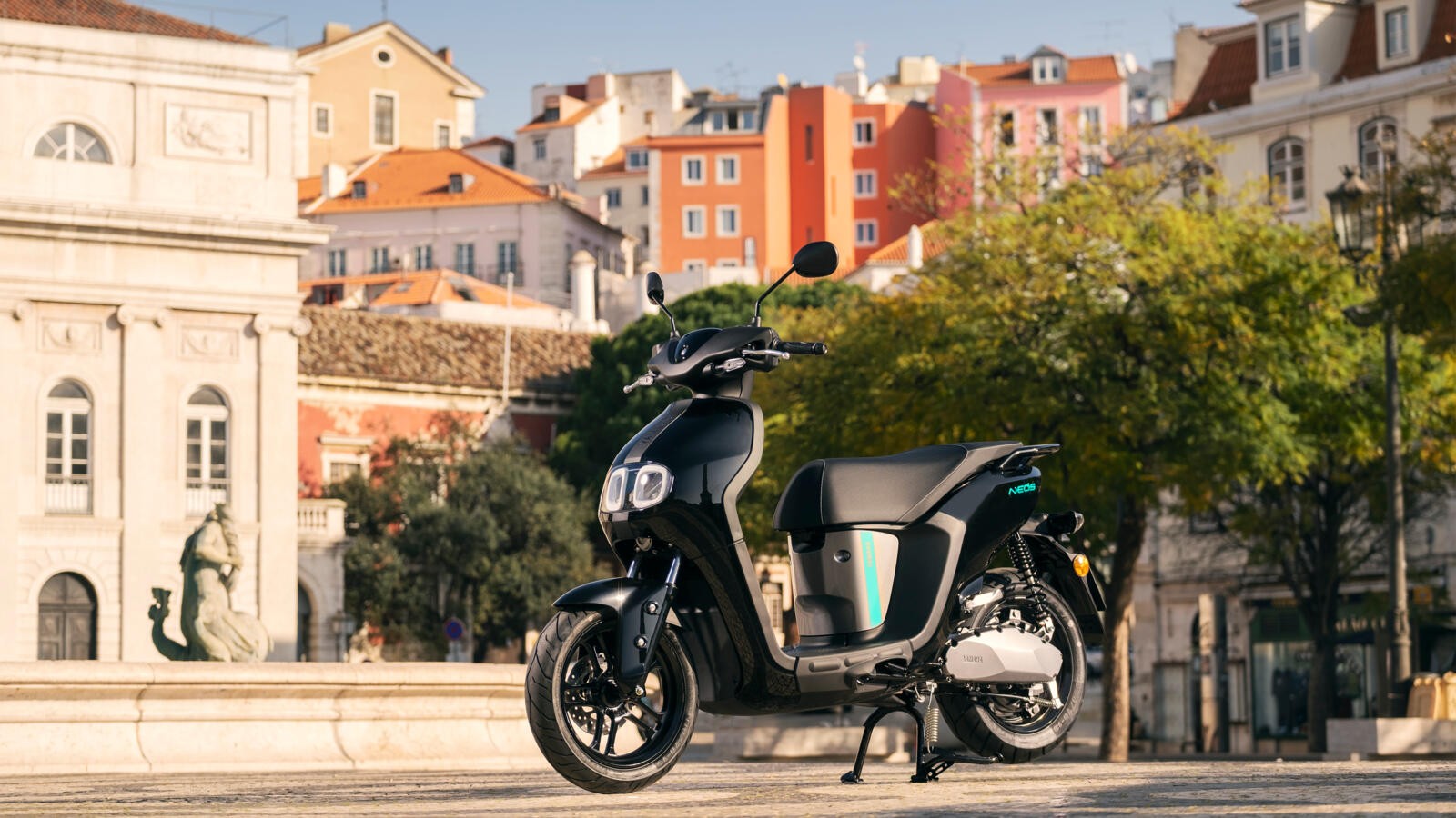 Yamaha NEO's: le foto del primo scooter elettrico