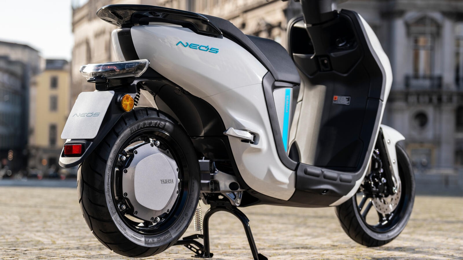 Yamaha NEO's: le foto del primo scooter elettrico