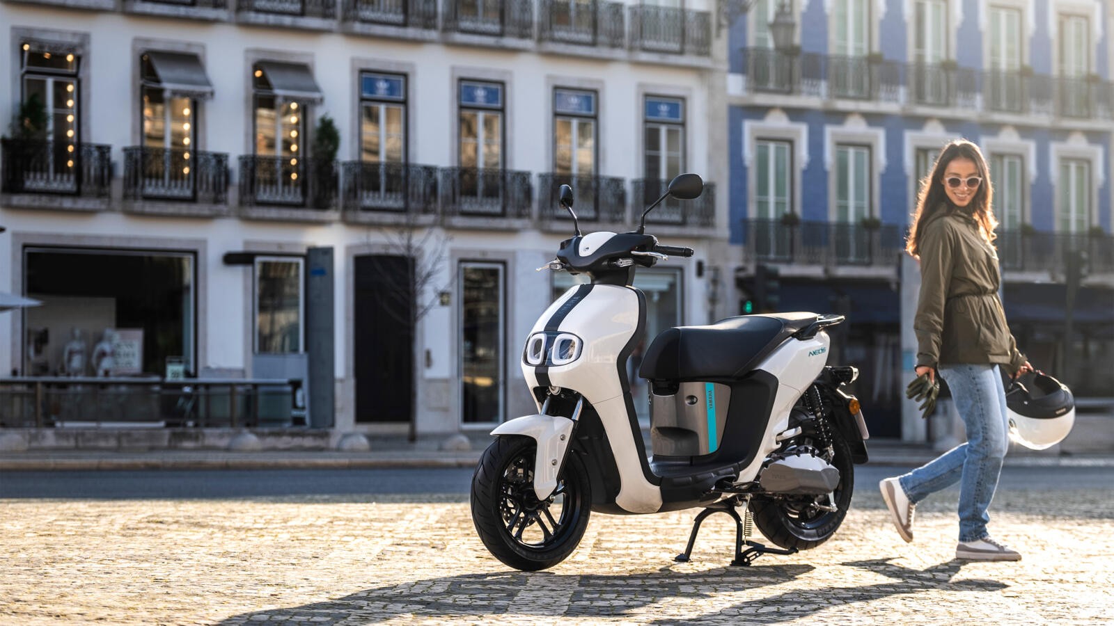 Yamaha NEO's: le foto del primo scooter elettrico