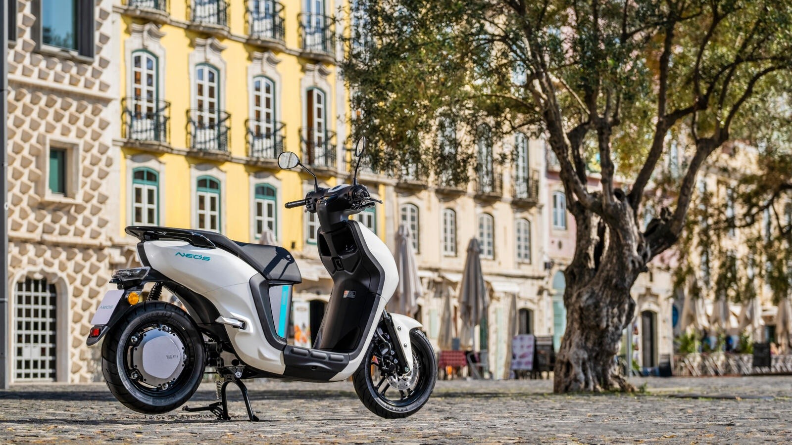 Yamaha NEO's: le foto del primo scooter elettrico