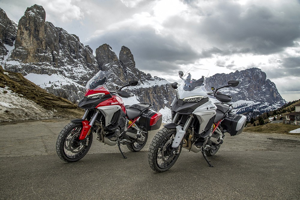 Ducati lancia il Multistrada Tour - Alpen Edition: foto