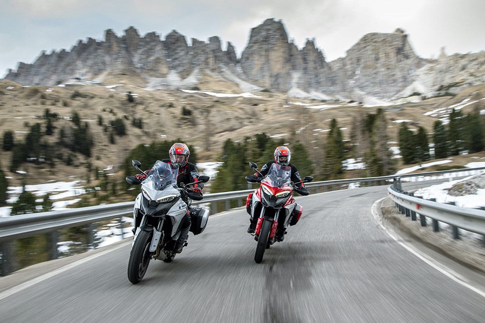 Ducati lancia il Multistrada Tour - Alpen Edition: foto