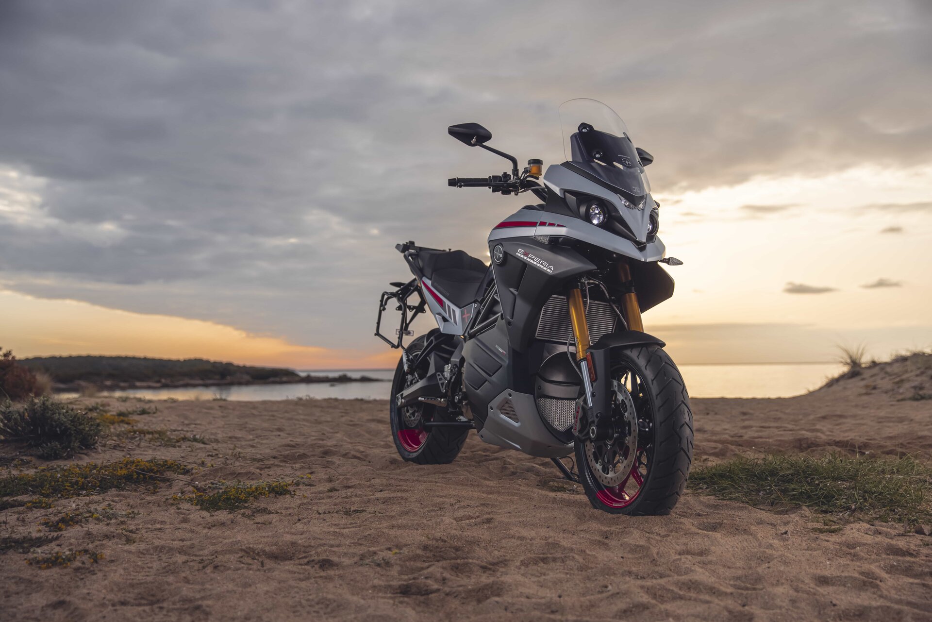 Energica Experia: la moto pensata per il turismo a zero emissioni