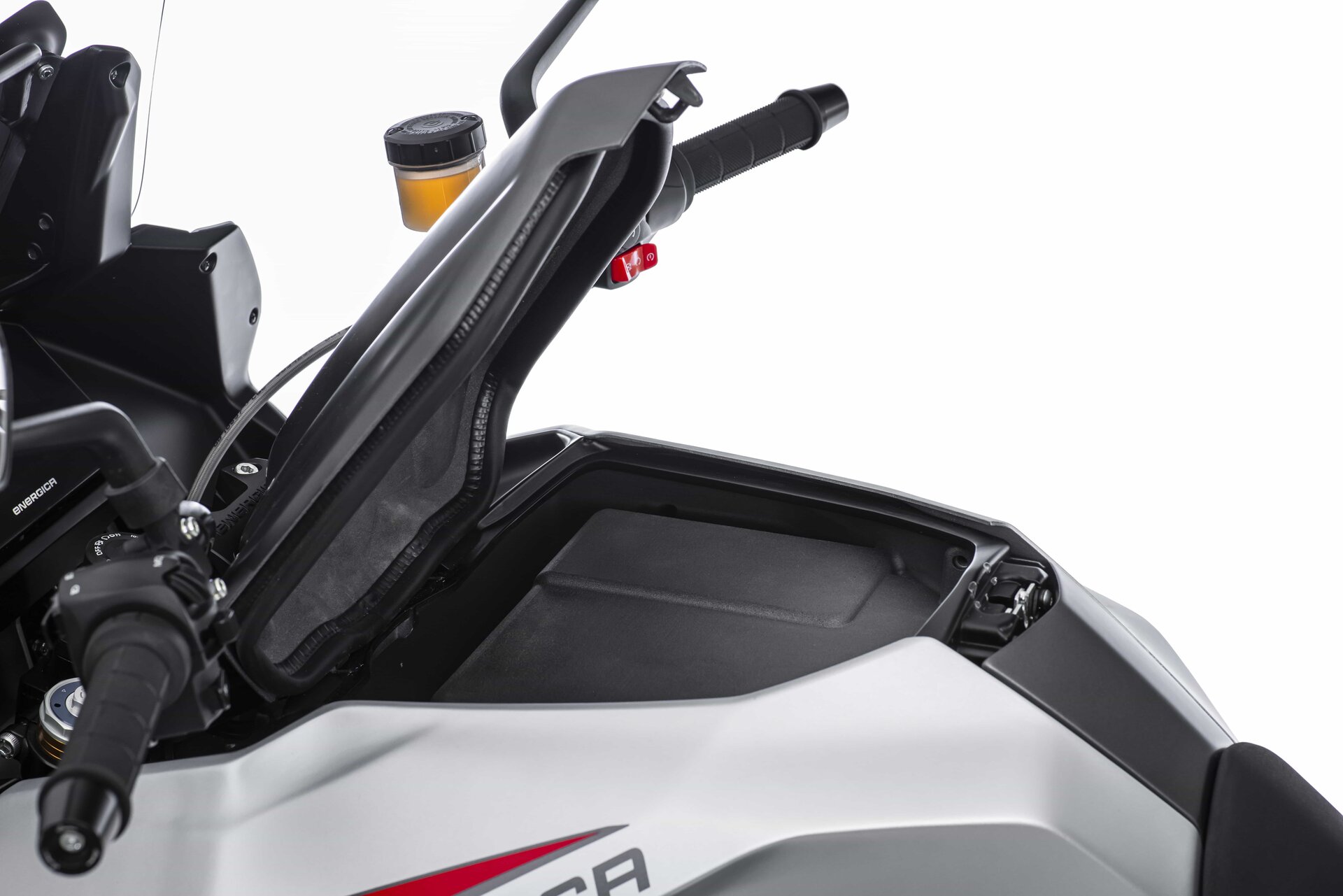 Energica Experia: la moto pensata per il turismo a zero emissioni