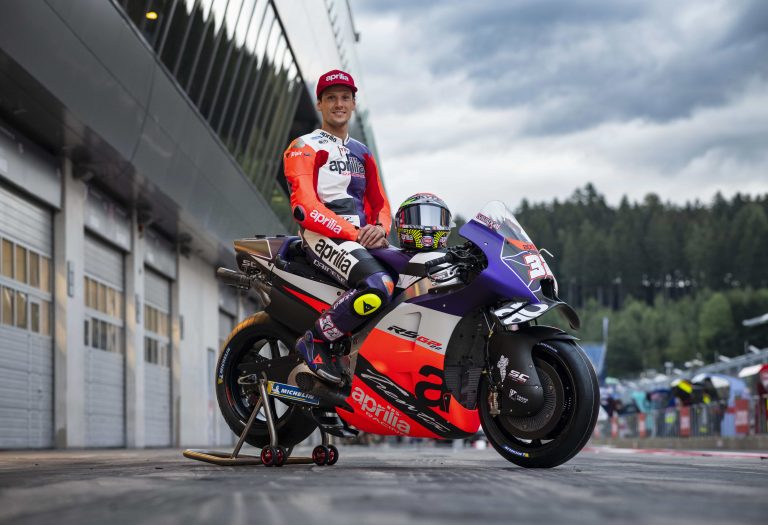 aprilia-rsgp-savadori-motogp-austria-30-anni-motomondiale