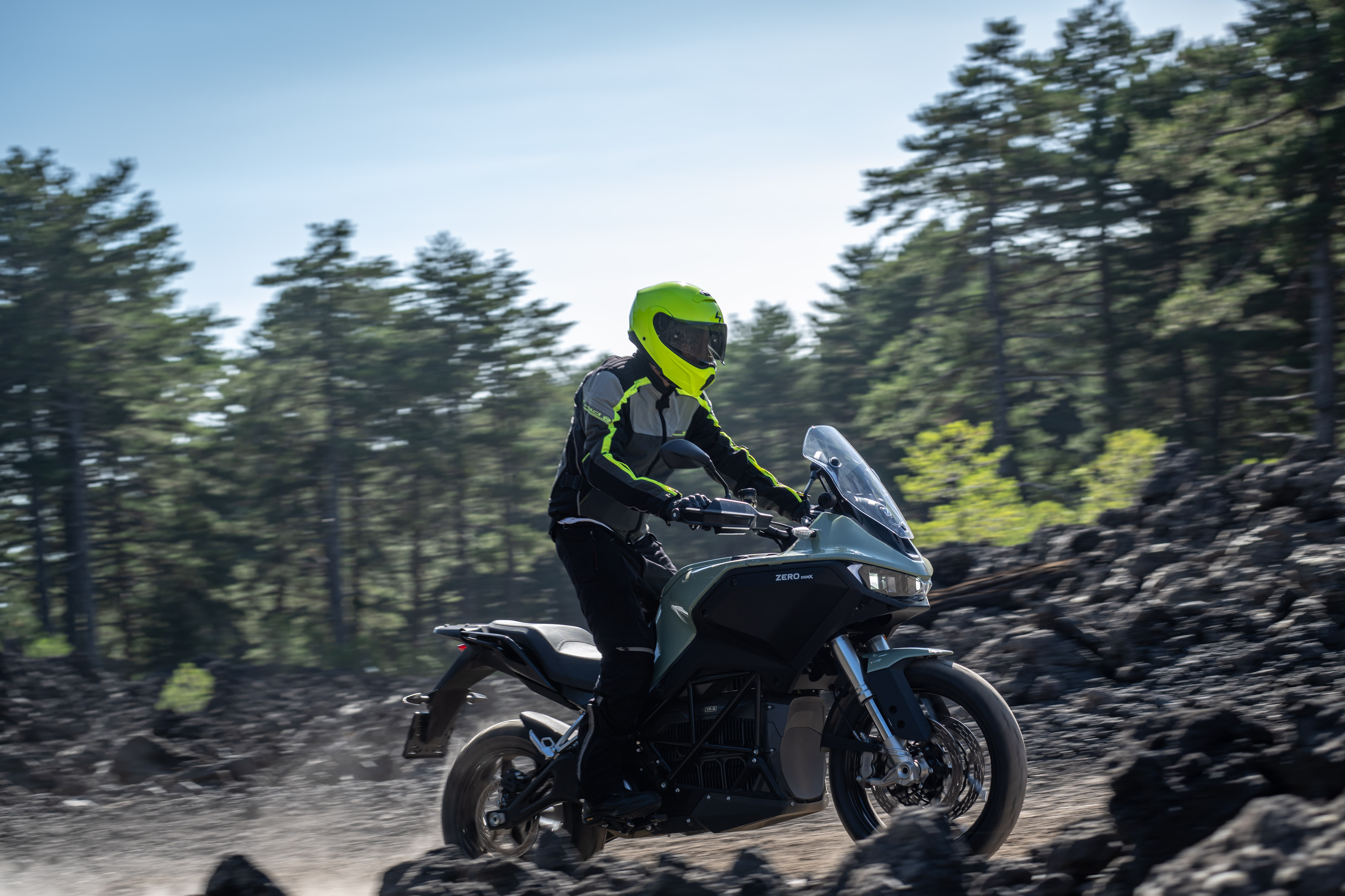 Zero Motorcycles DSR/X: le foto della prova