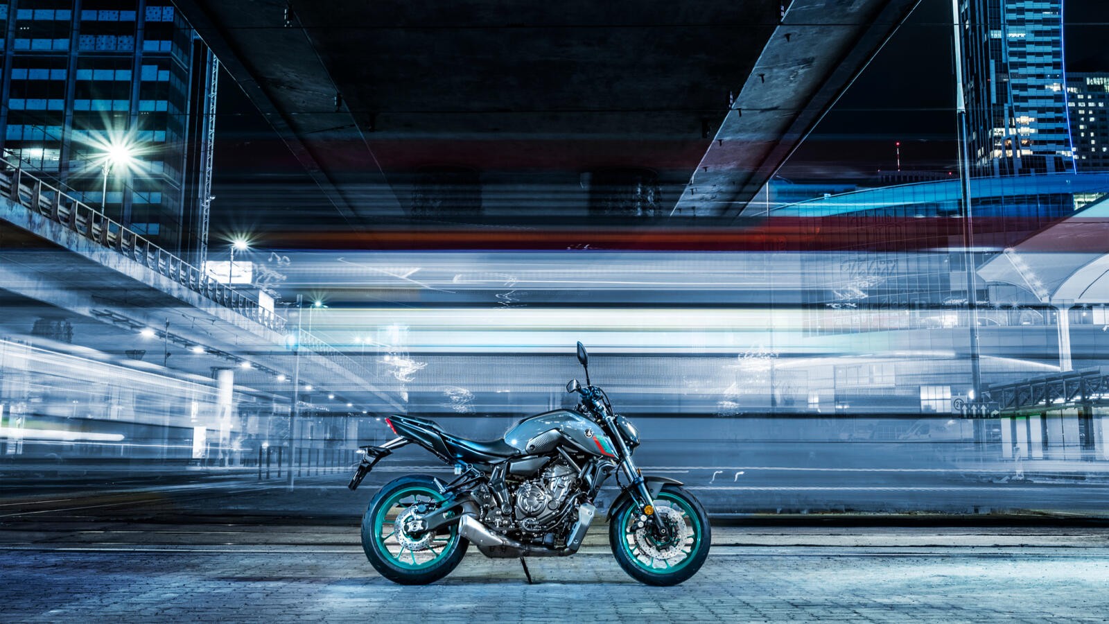 Yamaha MT-07 2023: le foto