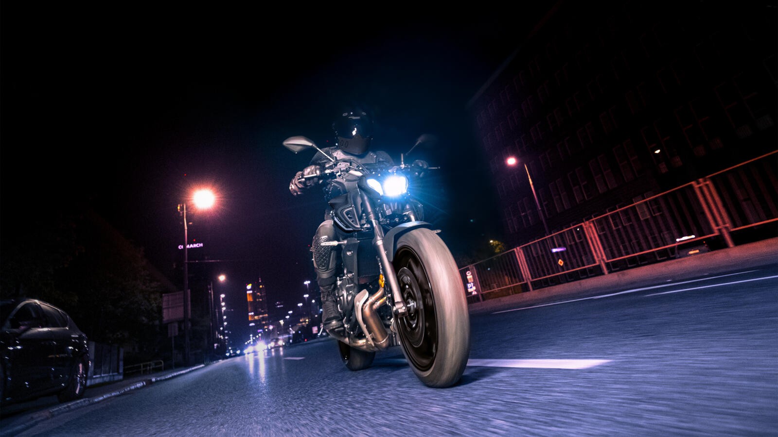 Yamaha MT-07 2023: le foto