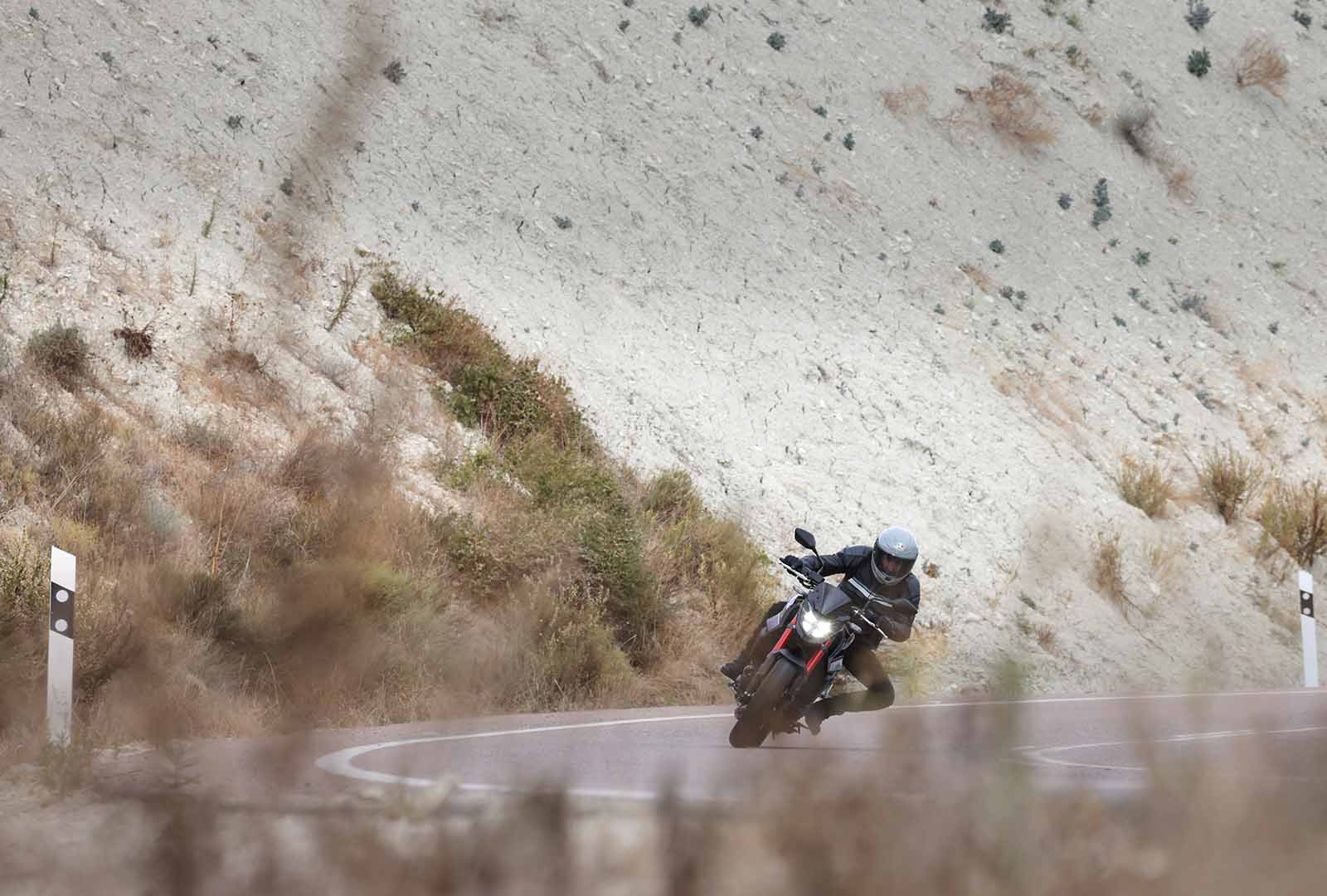 Honda CB750 Hornet: le foto della prova