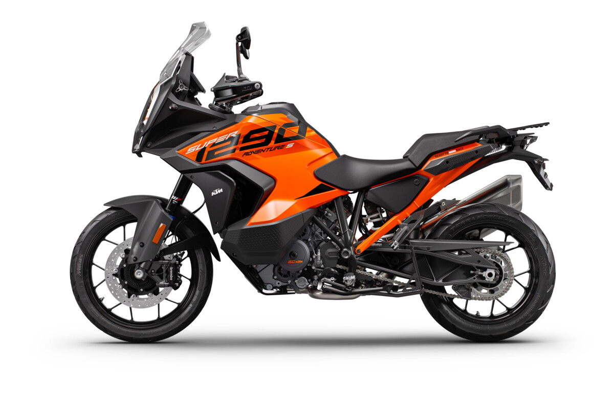 KTM 1290 Super Adventure S 2023: le foto