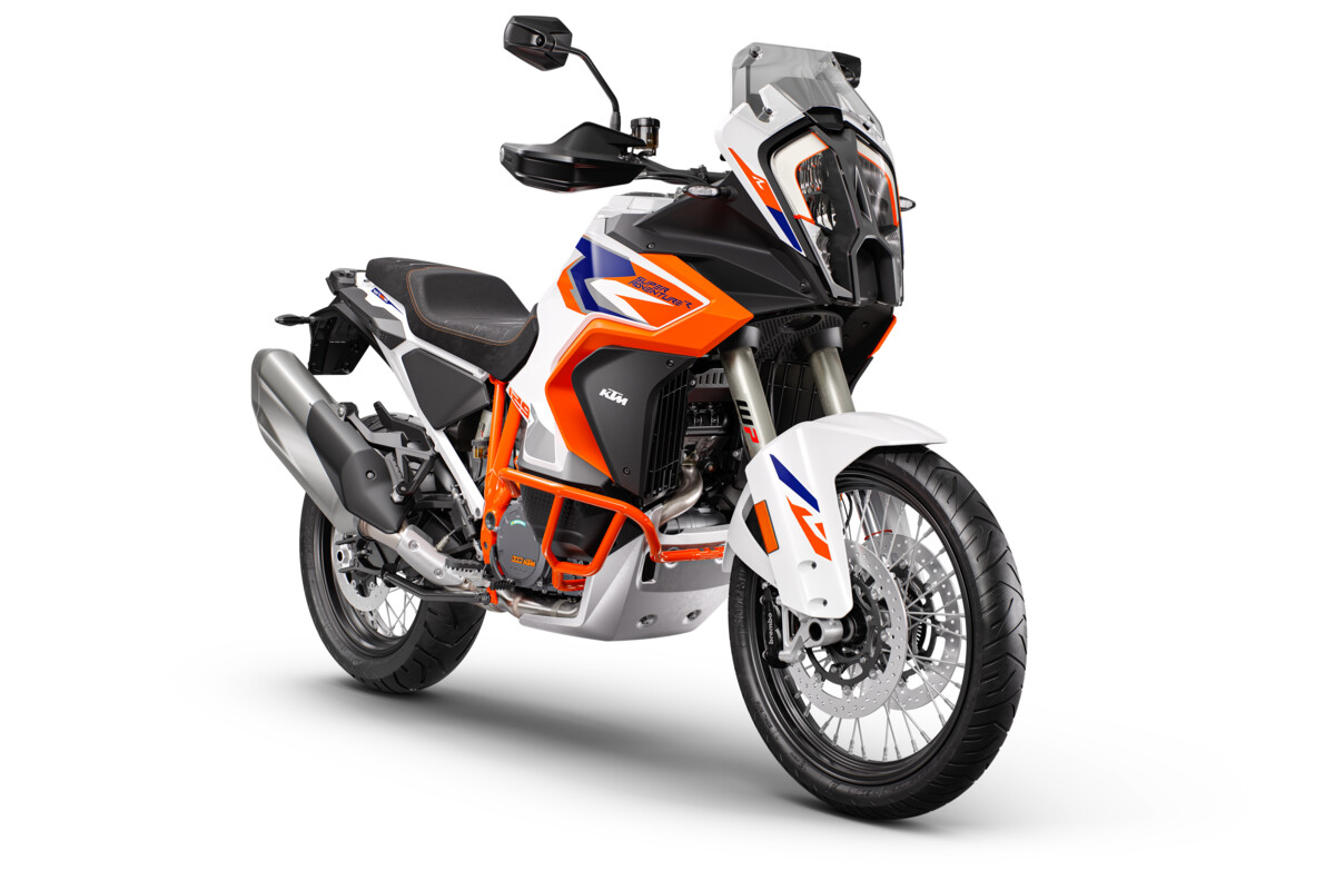 KTM 1290 Super Adventure R 2023: foto