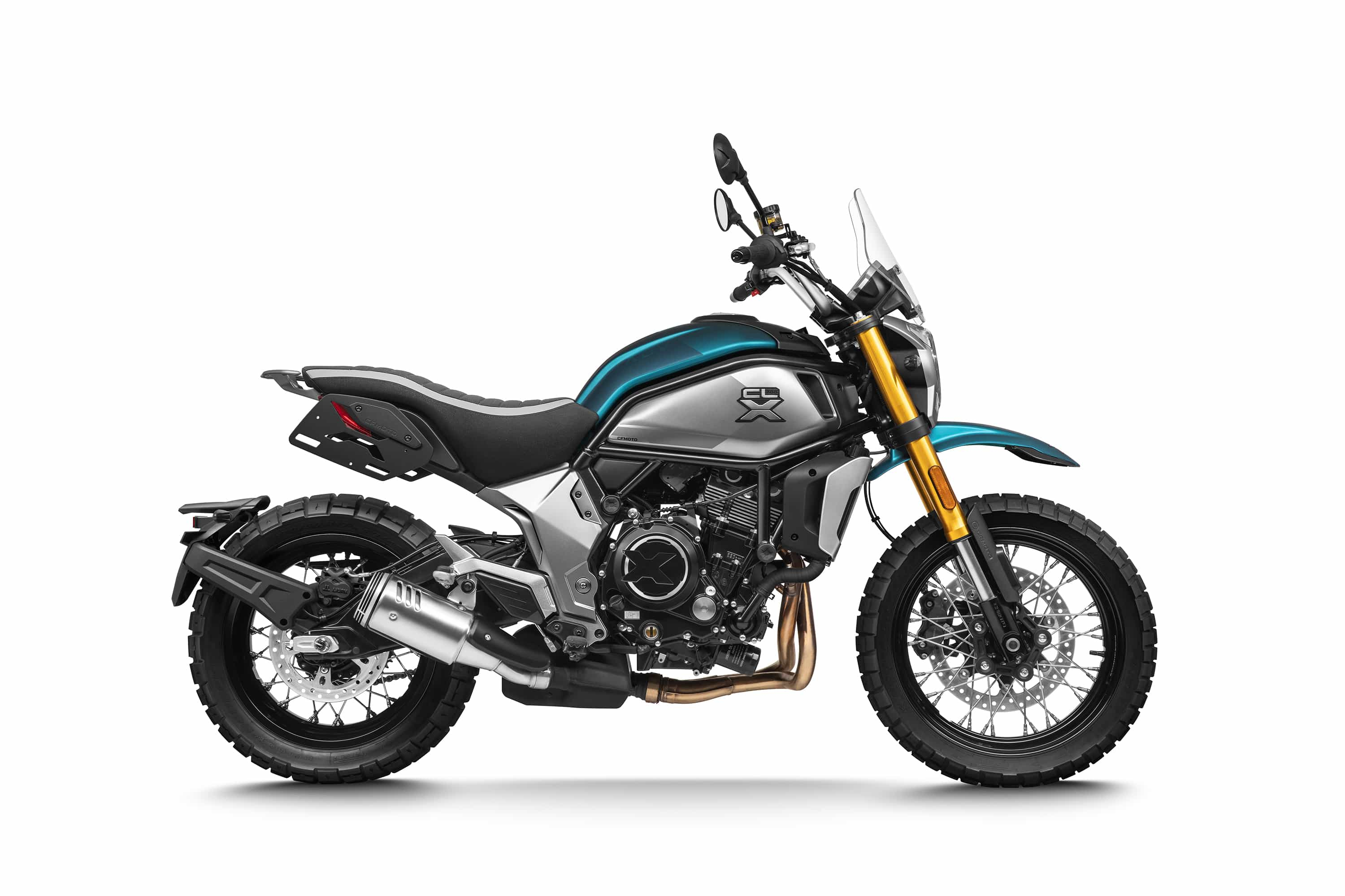 CFMoto 700CL-X Adventure: foto