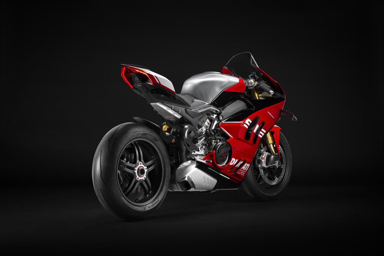 Ducati Panigale V Sp Anniversario Nuova Edizione Speciale In Soli Esemplari Foto